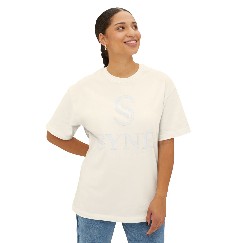SYNE Minimal Logo Tee | Pink boxy t-shirt